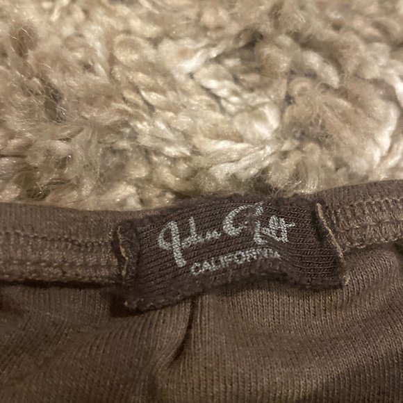 Various Brandy Melville Tops!  8 unique tops for one low price! - Picture 12 of 16